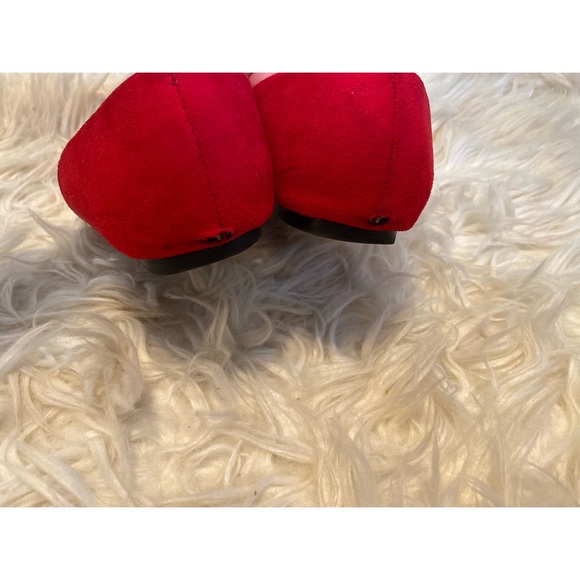 SOLD - No Longer Available - a new day red pointed flats size 8.5 - Picture 5 of 6